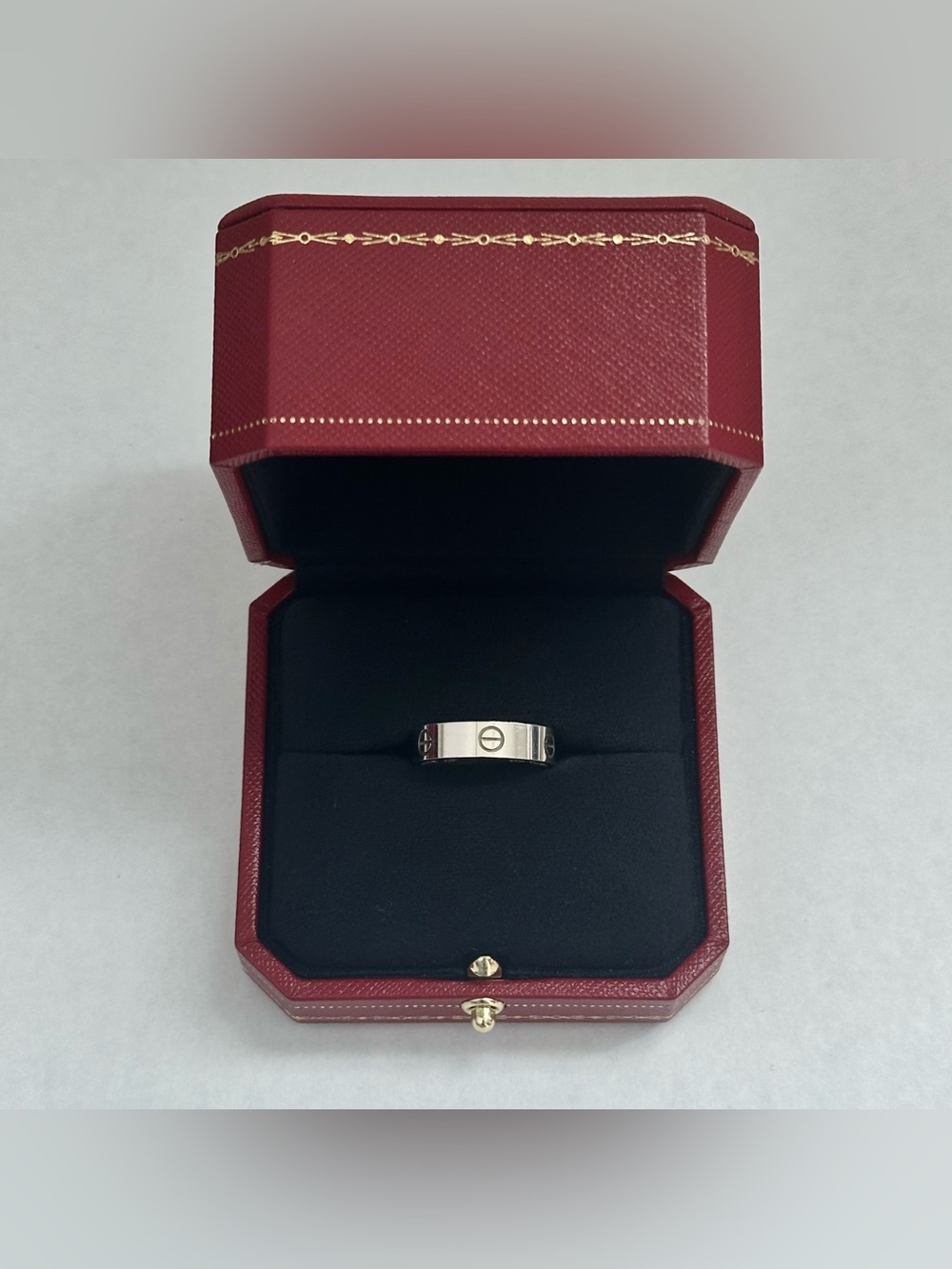 Cartier Love Ring Classic Model 18K White Gold Screw Motif Band 54 / US 6.75 - Picture 1 of 6
